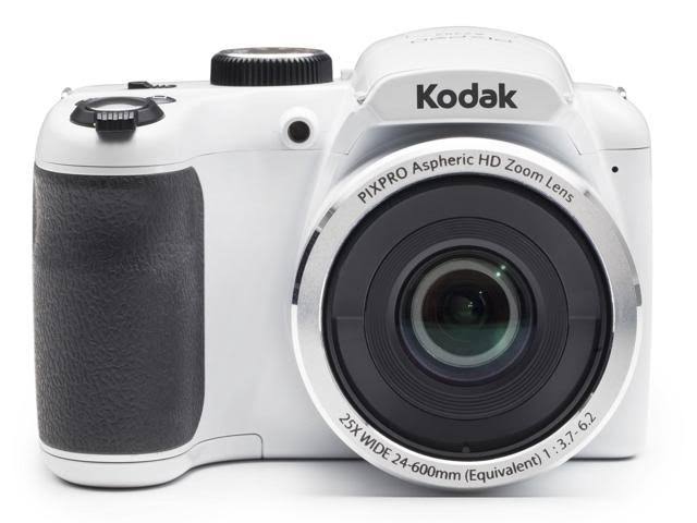 White Digital Camera with 32GB SD Card L837