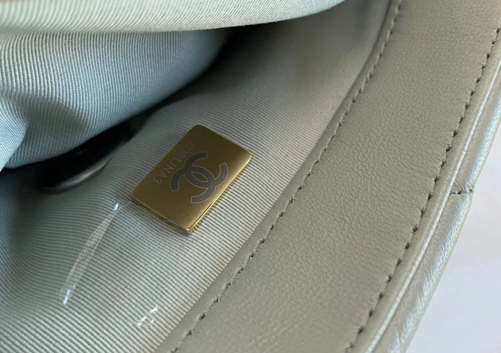 Grey Bag O302405