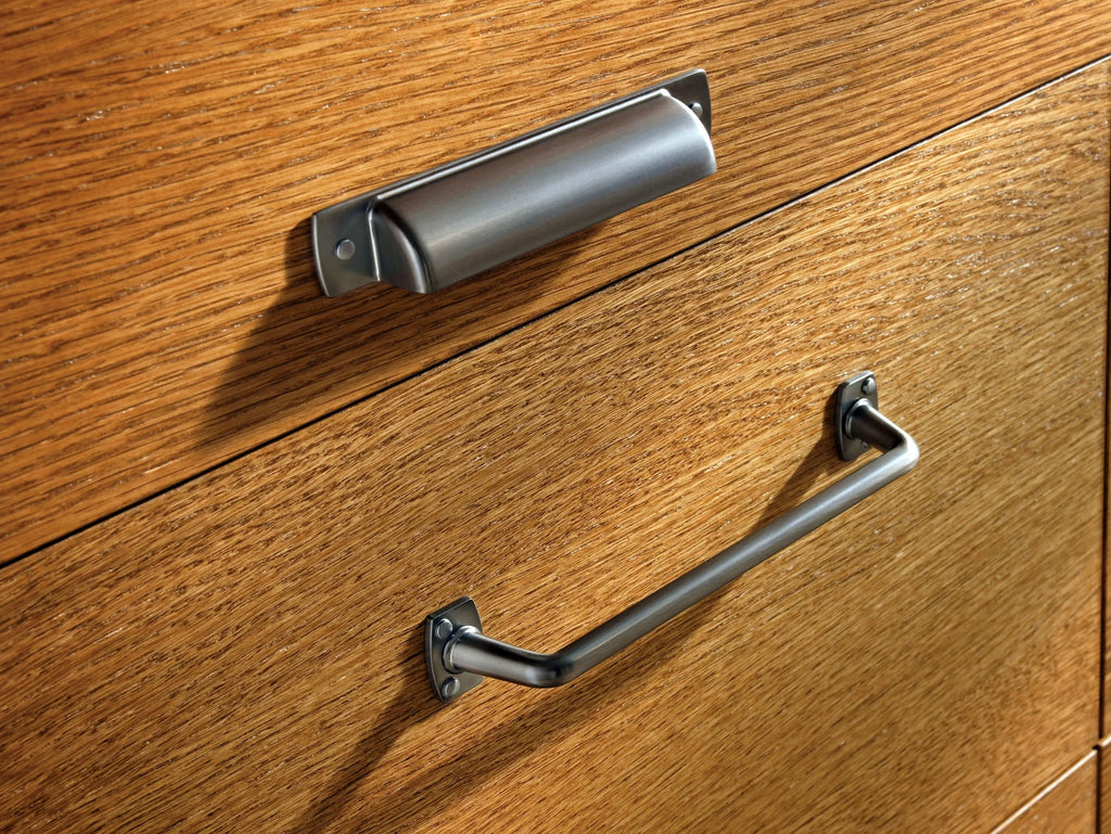 18 in Center-to-Center Satin Nickel Appliance Pull R791
