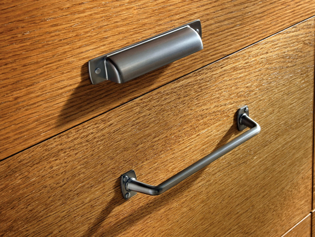 18 in Center-to-Center Satin Nickel Appliance Pull R791
