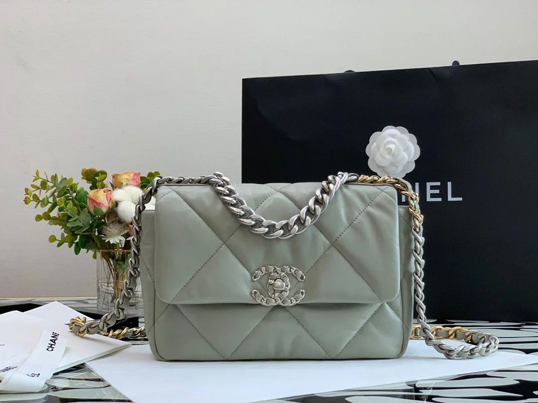 Grey Bag O302405