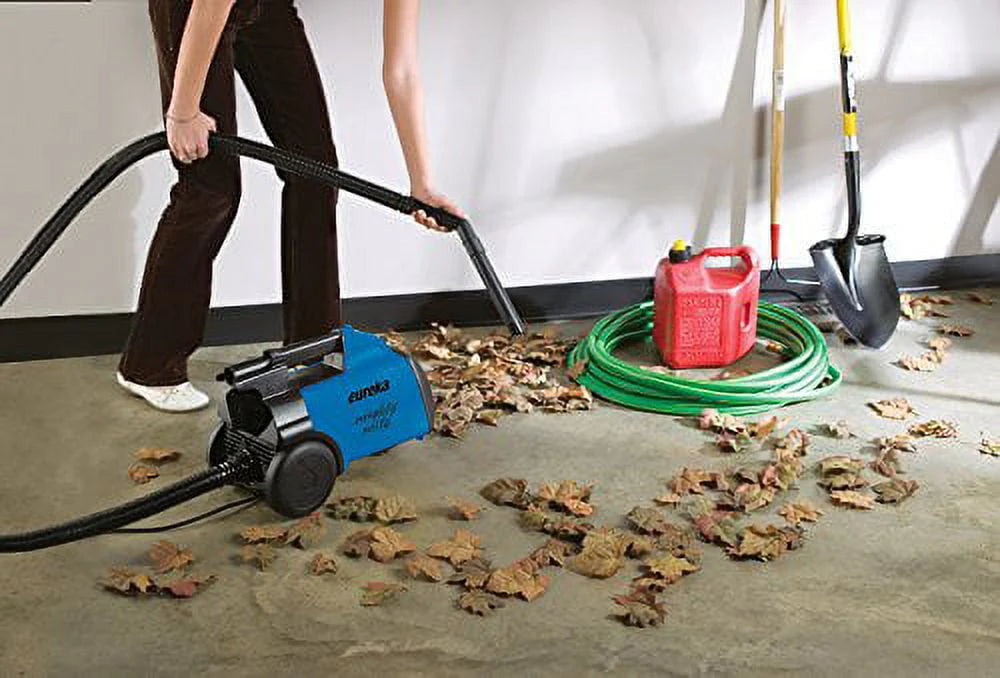 Blue Canister Vacuum Cleaner with 2 Bags W378097