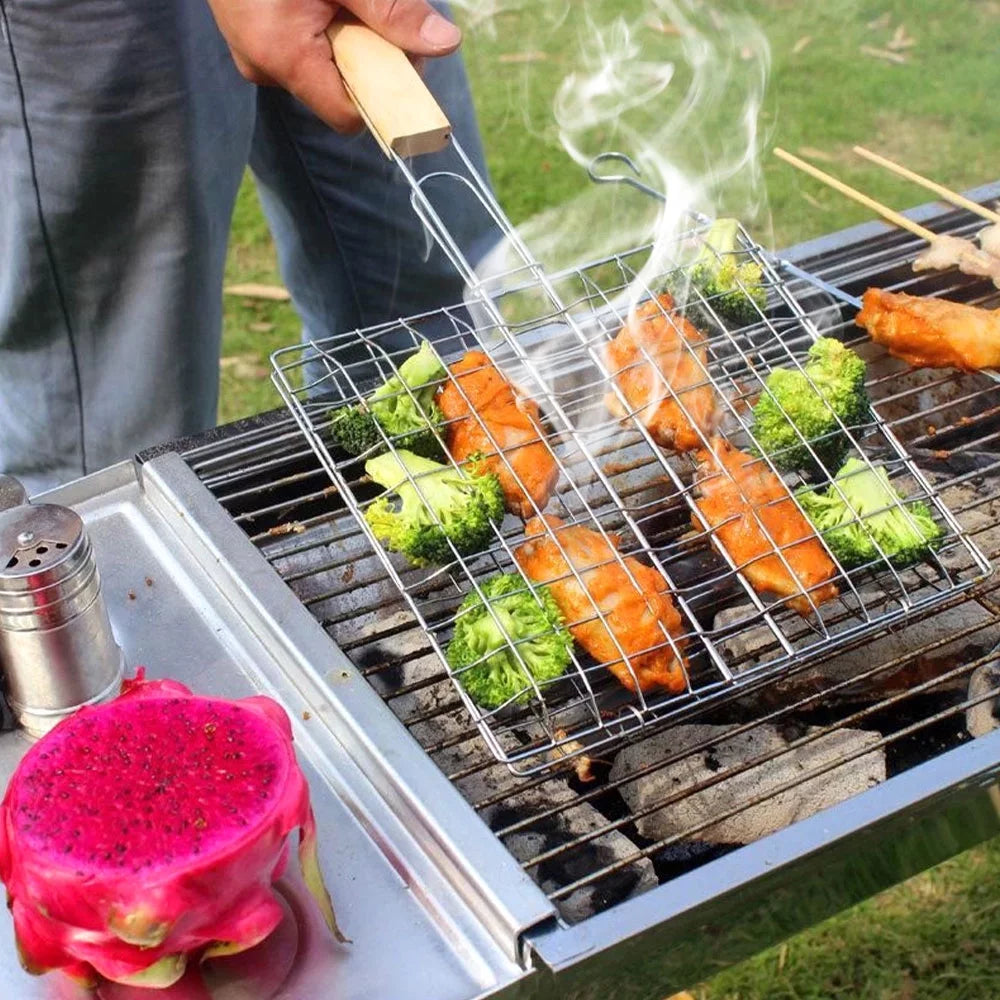 Stainless Steel Folding Barbecue Grilling Basket with Wooden Handle C406