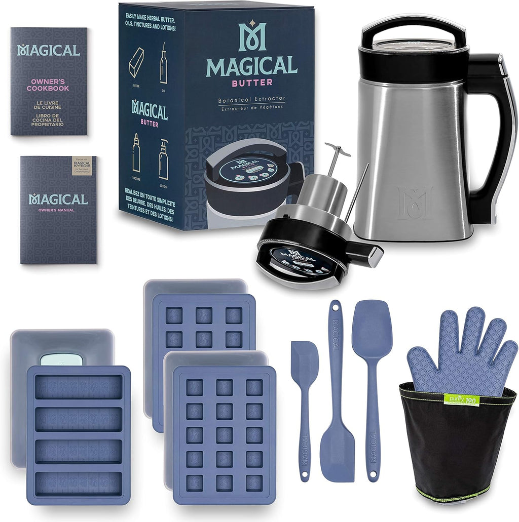 Kitchen Bundle with Cookbook and Accessories J2223