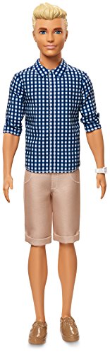 Fashionistas Doll V892348
