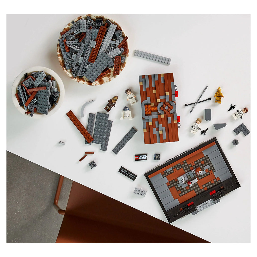 Building Set with 6 Figures X82219