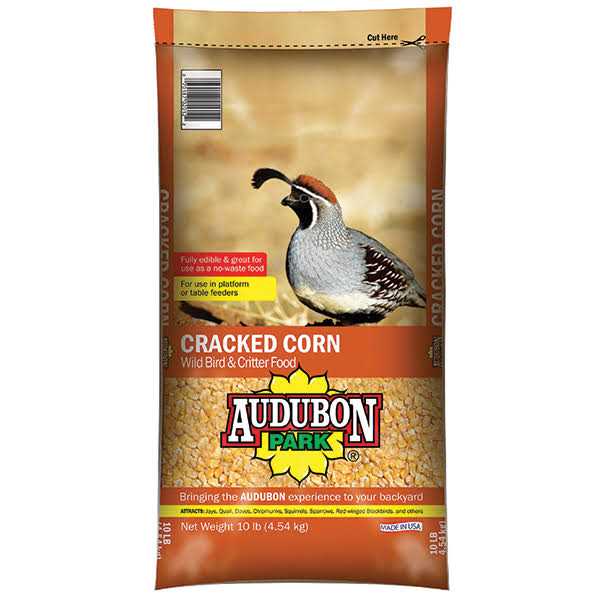 Cracked Corn Wild Bird & Critter Food J9972