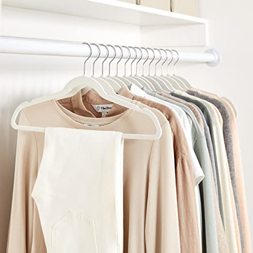 Velvet Non-Slip Suit Hangers, Pack of 50, Black V6663