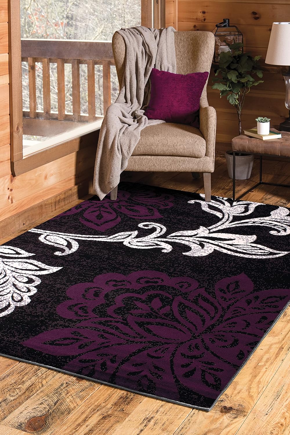 Plum Polypropylene Rug with Floral Pattern N707