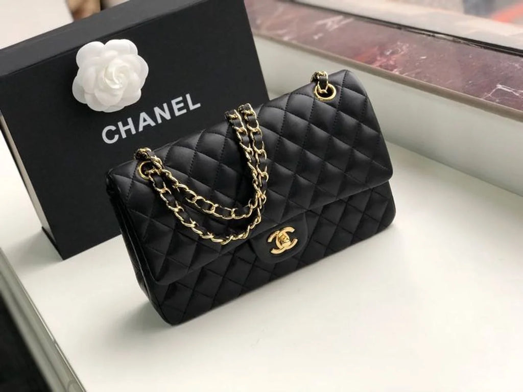 Black Handbag with Gold Toned Hardware J624317