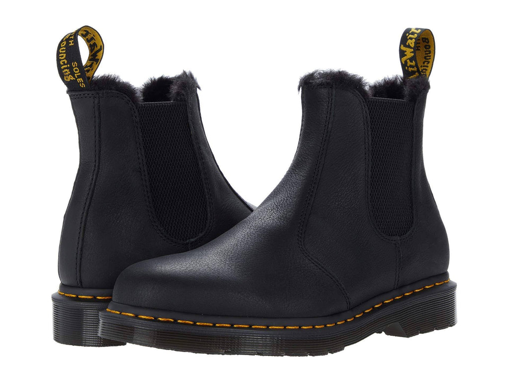 Black Faux Fur Lined Chelsea Boots G310