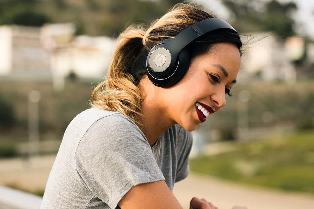 Wireless Noise Cancelling Headphones Matte Black G2157