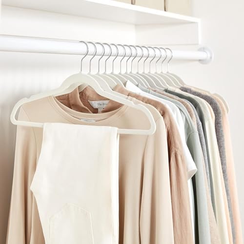Velvet Non-Slip Suit Hangers, Pack of 50, Black V6663