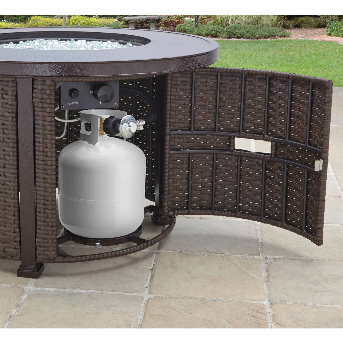 Round 50,000 BTU Propane Gas Fire Pit Table with Glass Beads R122