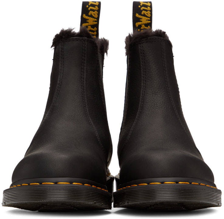 Black Faux Fur Lined Chelsea Boots G310