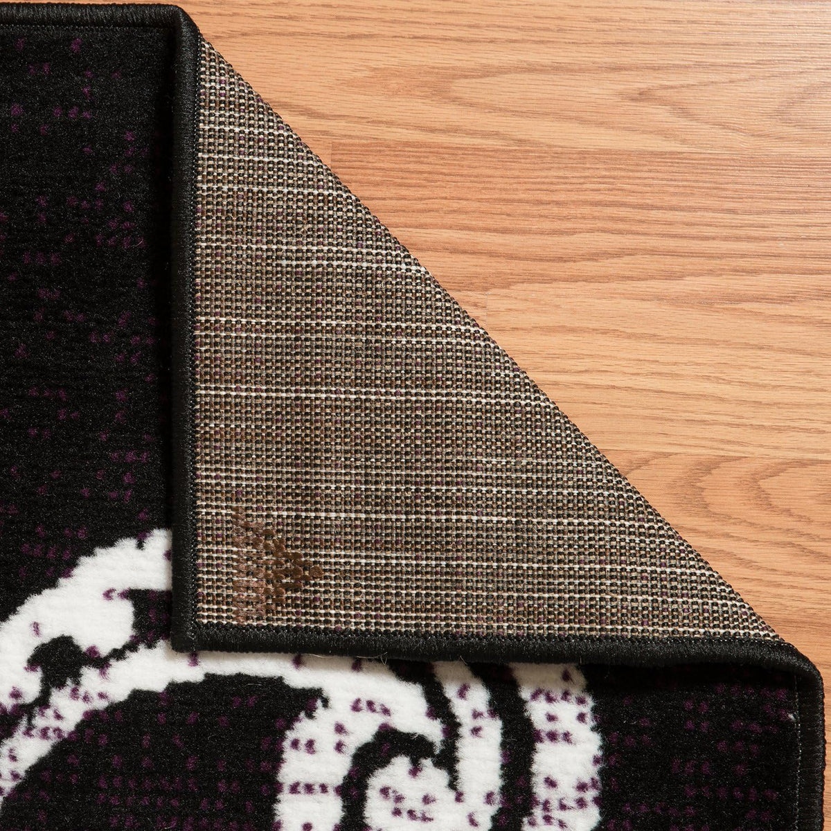Plum Polypropylene Rug with Floral Pattern N707