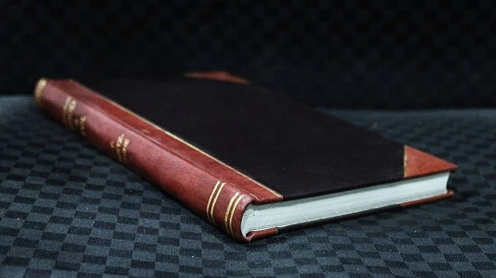 Italian Prose Anthology Leatherbound A652196