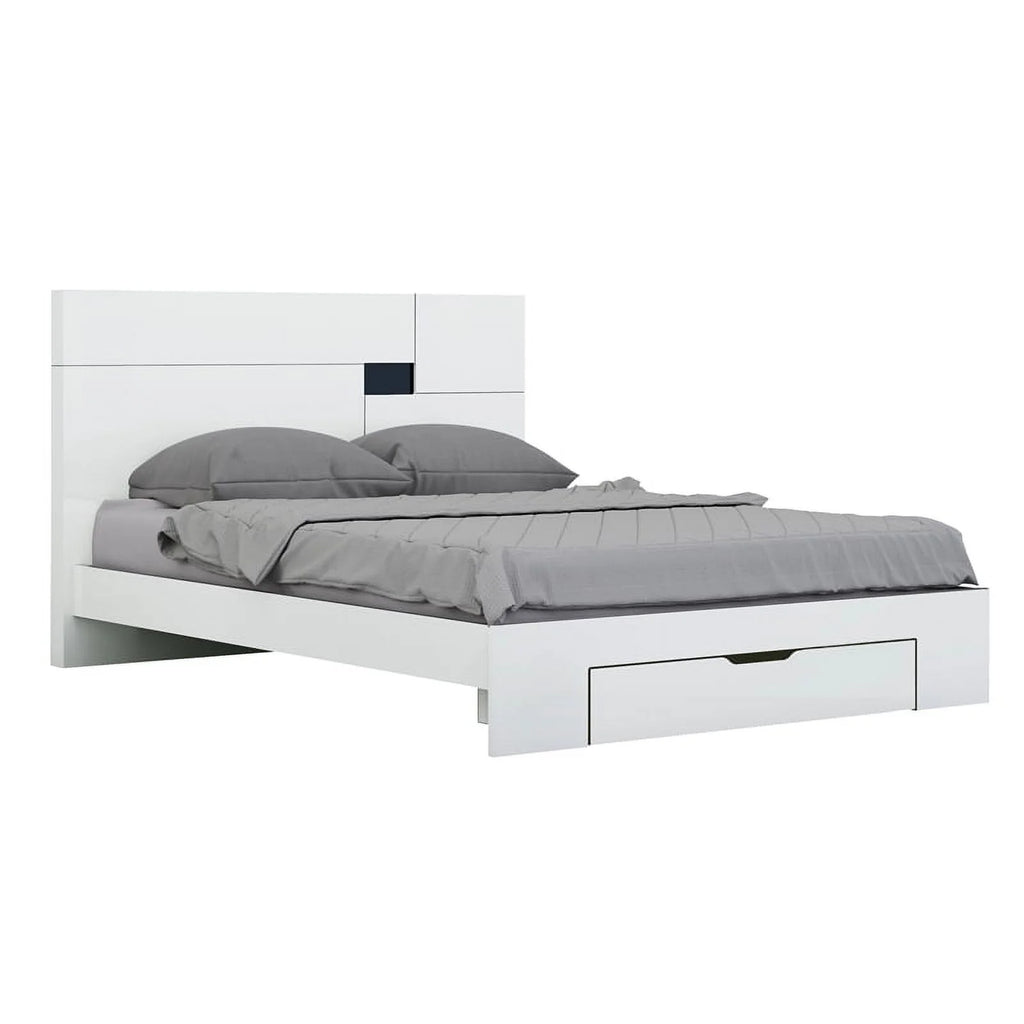 4-Piece White Wood Queen Bedroom Set H94460