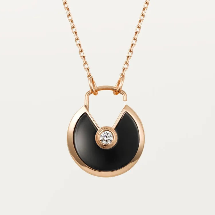 Cartier Necklace M4394