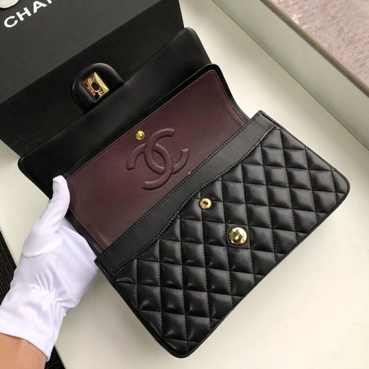 Black Handbag with Gold Toned Hardware J624317