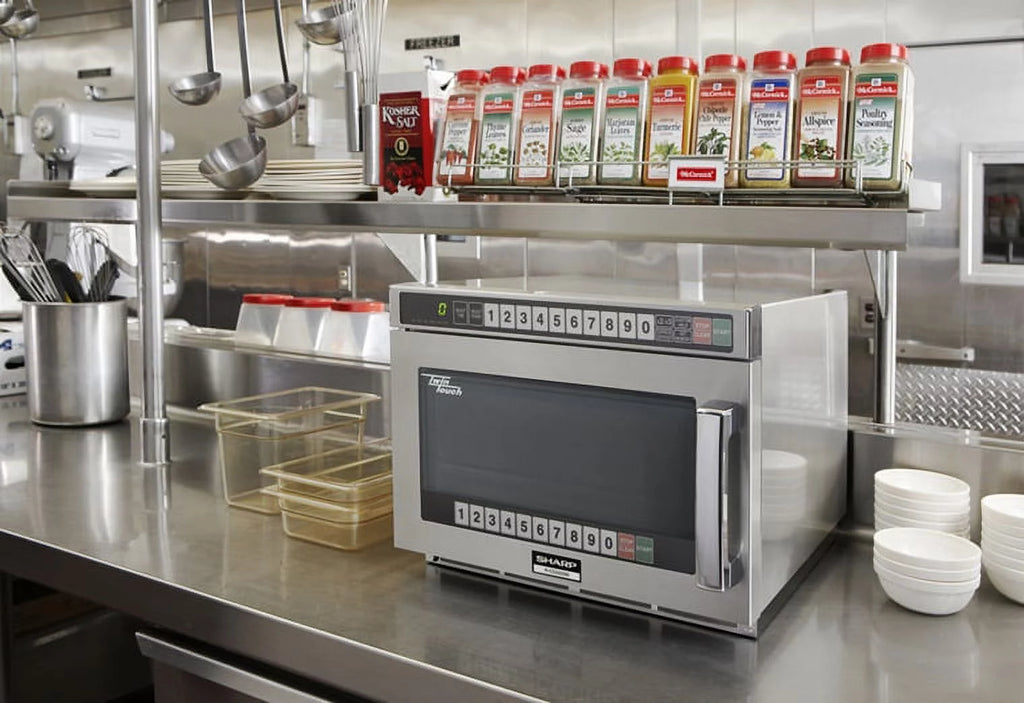 Stainless Steel Commercial Microwave Oven 0.75 cu ft Z447731
