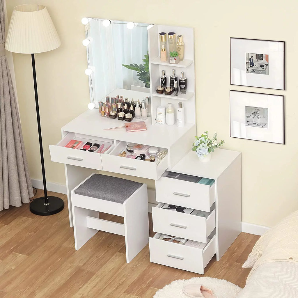 White Vanity Set with Mirror and Stool O322