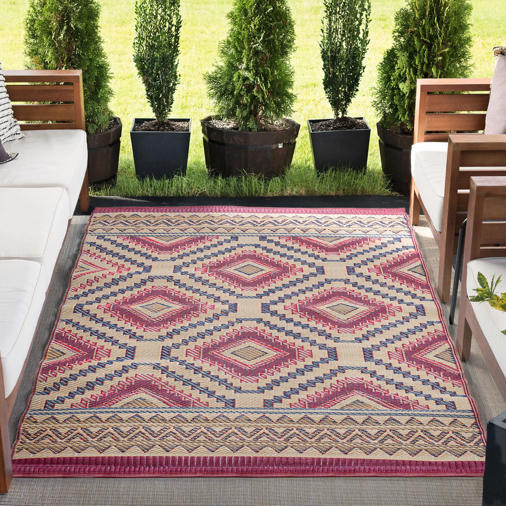 6x9 Waterproof Reversible Plastic Straw Outdoor Rug K700162