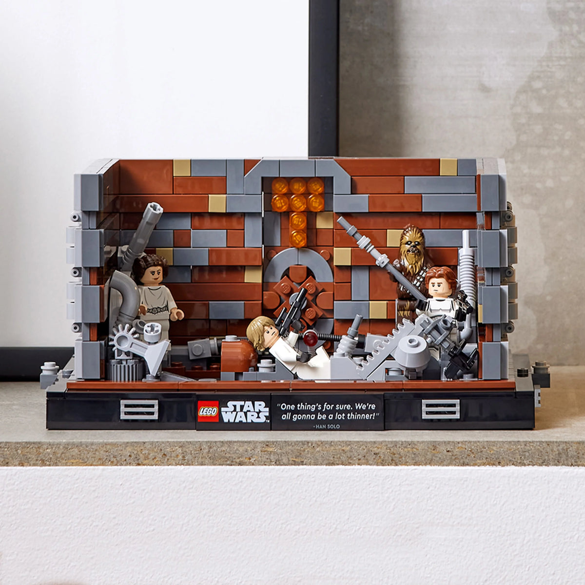 Building Set with 6 Figures X82219