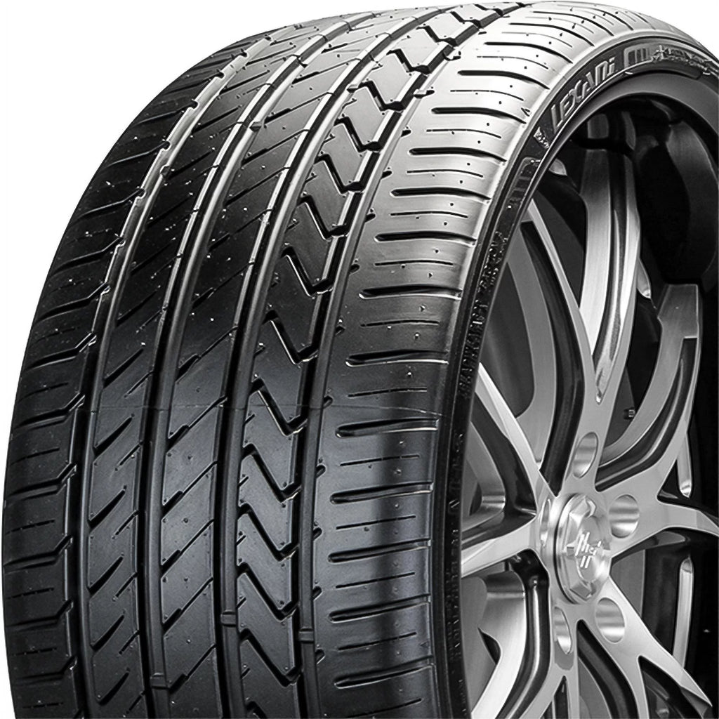 255/40R19 ZR 100W XL High Performance Tire S799834