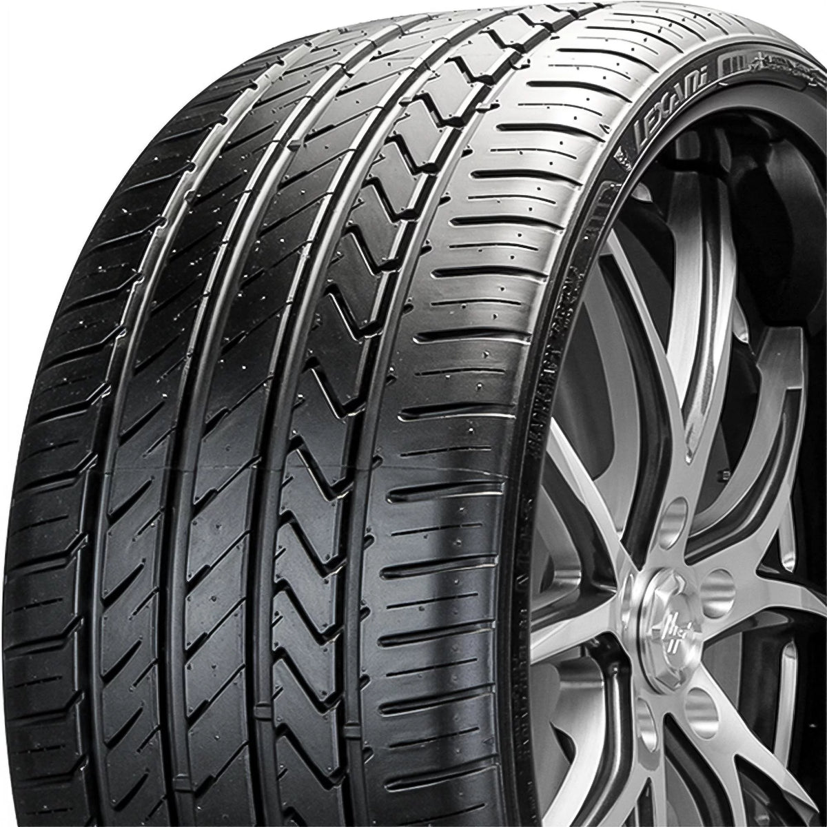255/40R19 ZR 100W XL High Performance Tire S799834